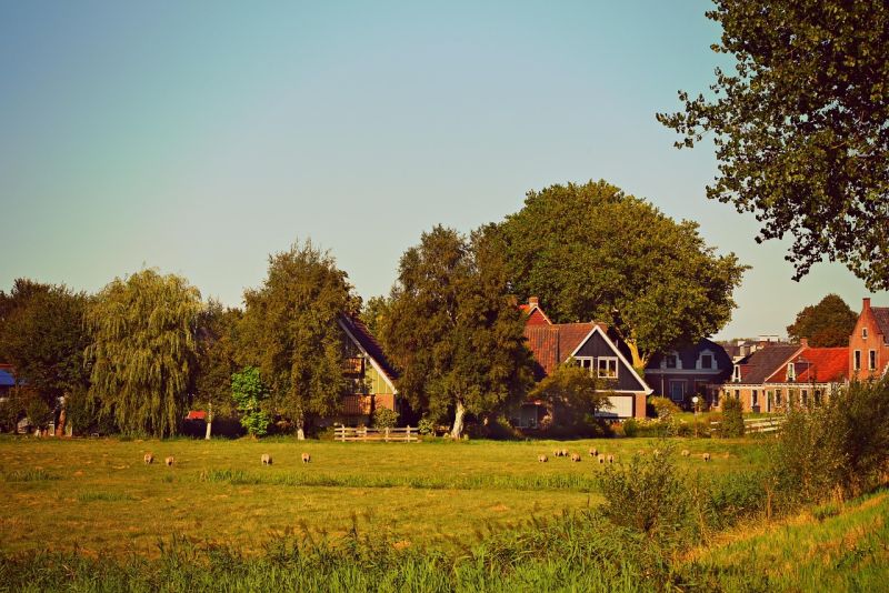 Huis kopen in een dorp: waar ben je goedkoper uit?
